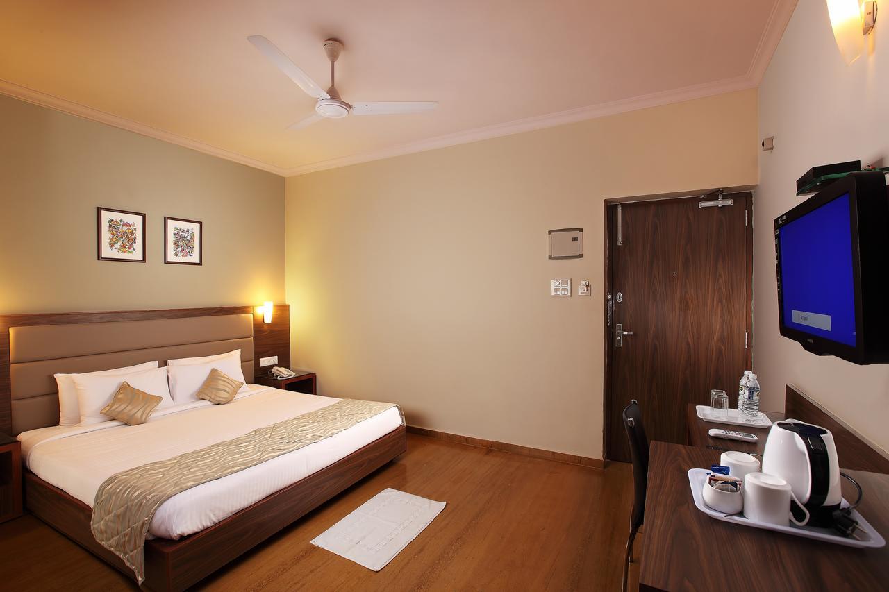 The Hawaii Comforts Panaji Exterior photo